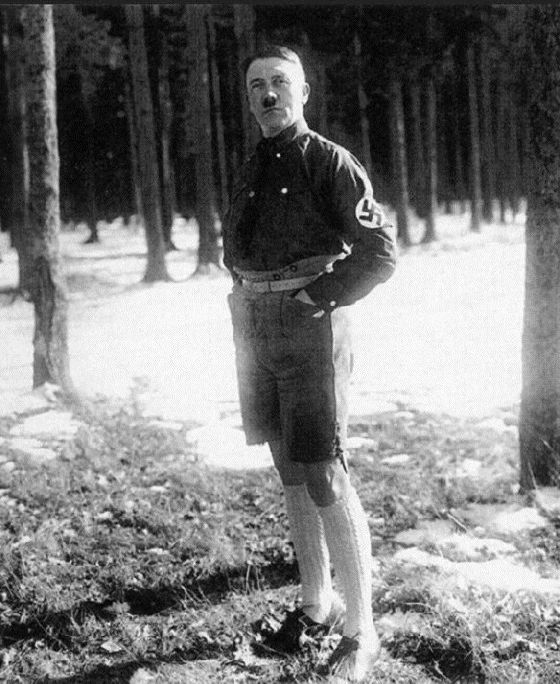 Adolf hitler in yasaklı resimleri