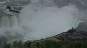 Niagara çağlayınından bir görünüm